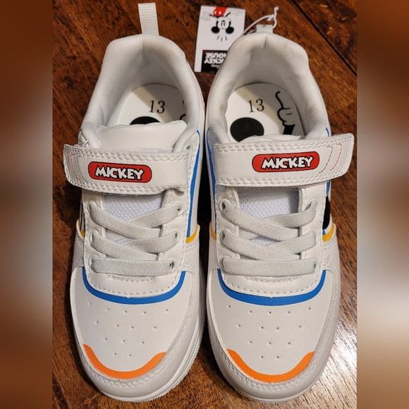 NEW Disney Mickey Mouse Shoes - Picture 4 of 9